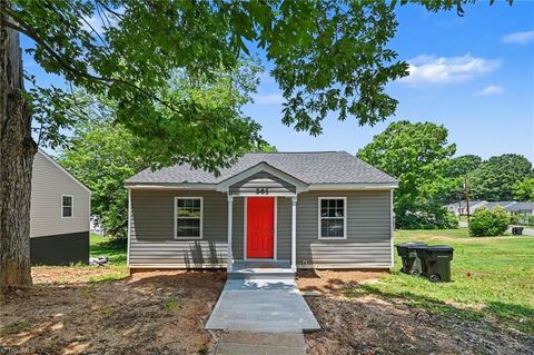 Homes For Sale - 803 Cameron Street<br/> Burlington, NC 27215