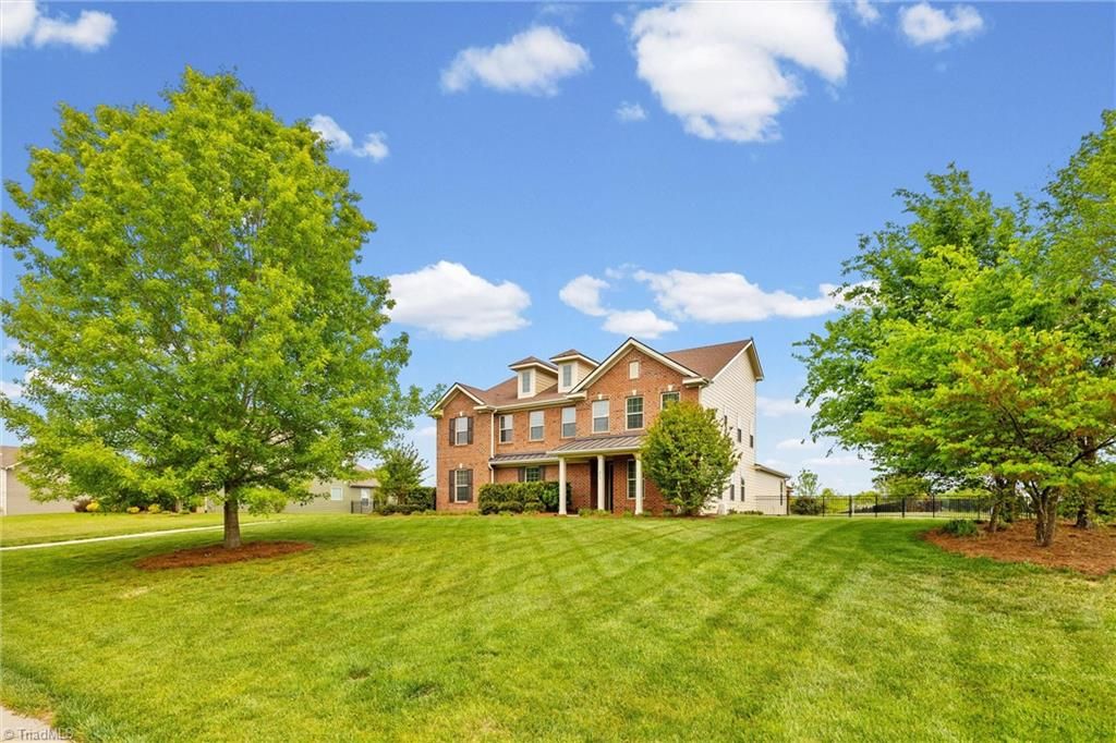 Photo of 213 Candella Drive, Matthews, NC 28104 (MLS # 1215111)