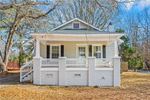 2619 Pinecroft Road Greensboro NC 27407