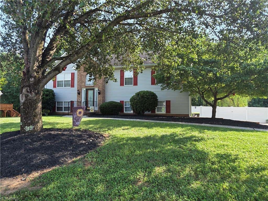 Photo of 120 Hazelwood Court, Lexington, NC 27295 (MLS # 1228187)