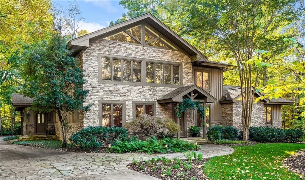 2903 Turner Grove Drive N