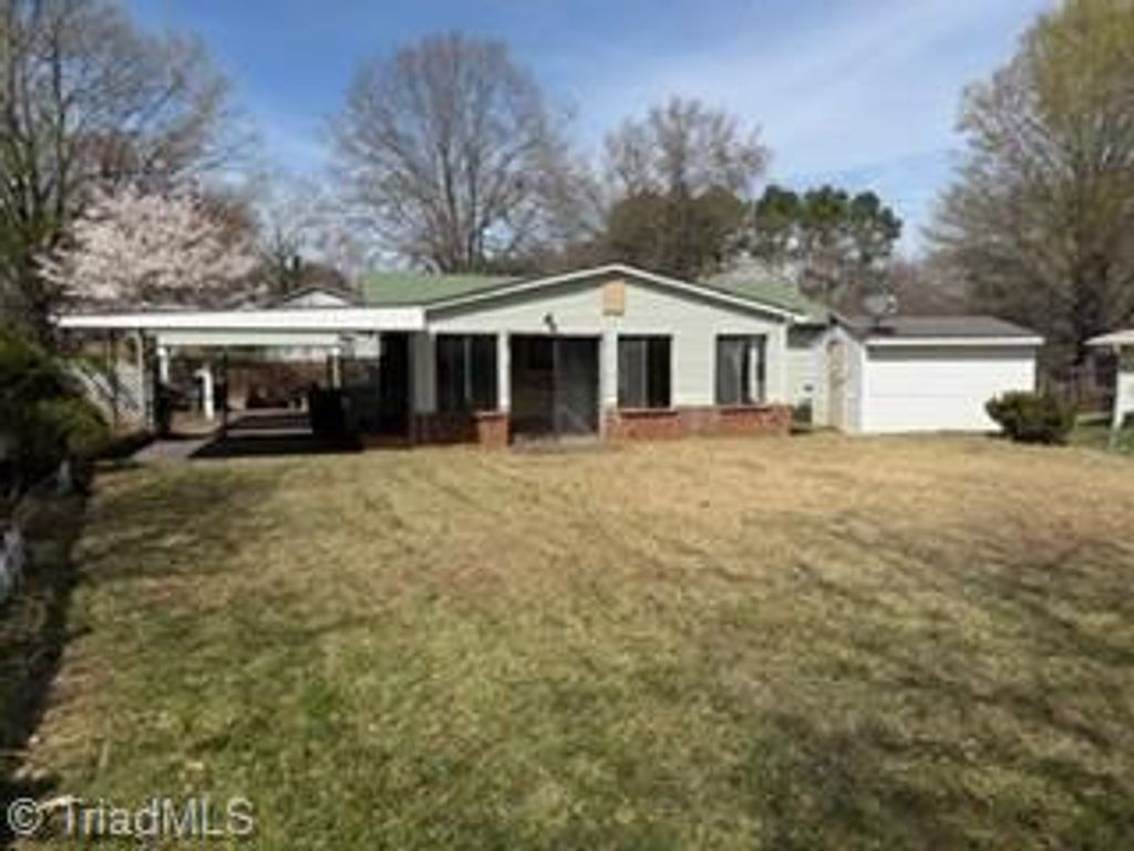 Photo of 3025 Apollo Drive, Winston-Salem, NC 27101 (MLS # 1212646)