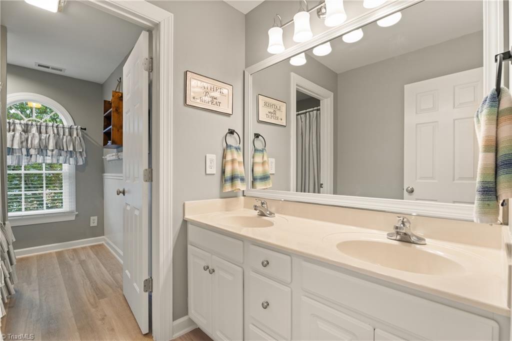 Winston-Salem, North Carolina 27106, United States, 4 Bedrooms Bedrooms, ,3 BathroomsBathrooms,Residential,Coming Soon,176670