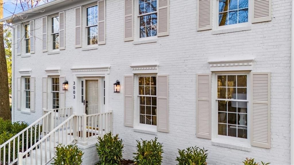 Photo of 3003 Edgewater Drive, Greensboro, NC 27403 (MLS # 1208811)