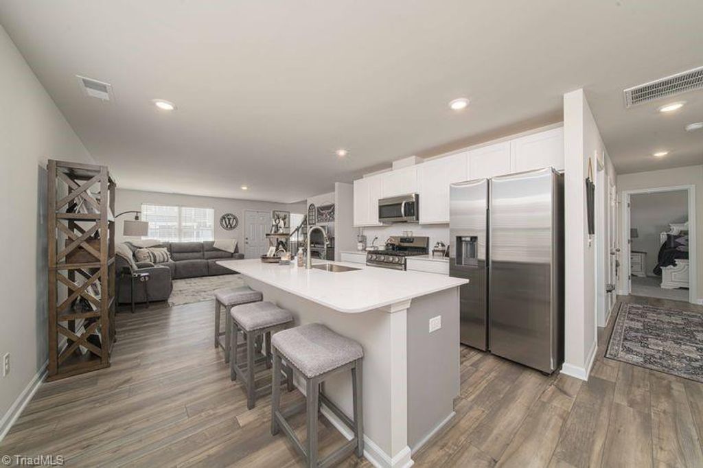 Photo of 6015 Red Pheasant Drive, Kernersville, NC 27284 (MLS # 1207153)