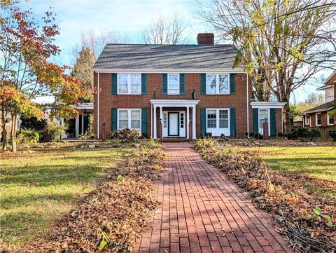 A home in Mount Airy