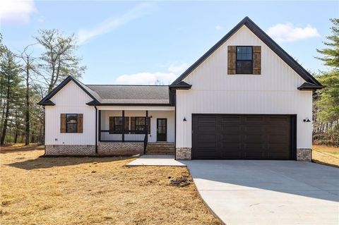 Homes For Sale - 1448 River Road<br/> Rockingham County, Stoneville, NC 27048