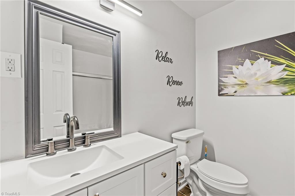 2302 Lourance Boulevard, Greensboro, North Carolina image 23