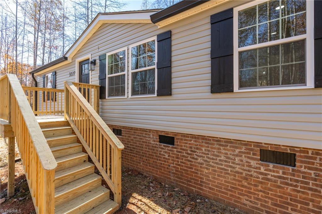 3227 E Calloway Drive