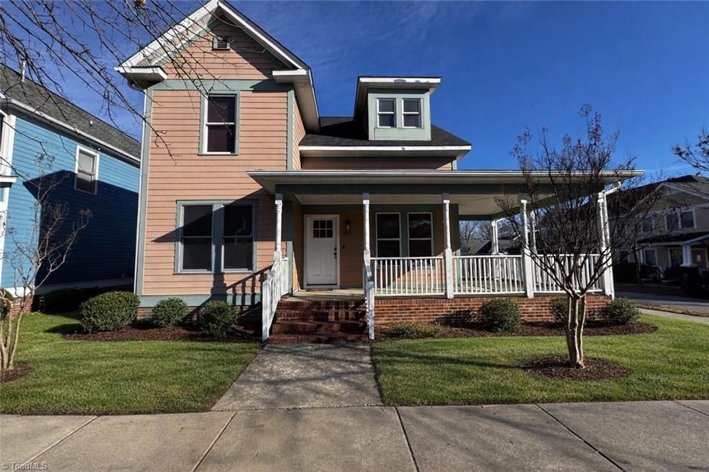 Photo of 615 Old Heritage Trail, Greensboro, NC 27401 (MLS # 1204227)