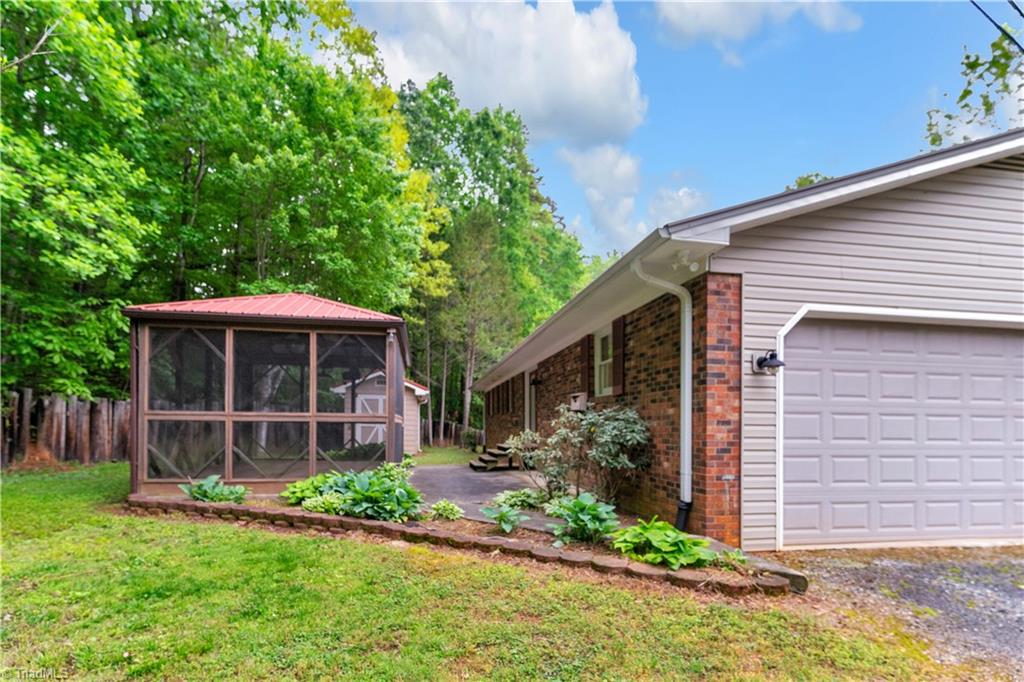 3999 Shannon Drive, Trinity, North Carolina image 4