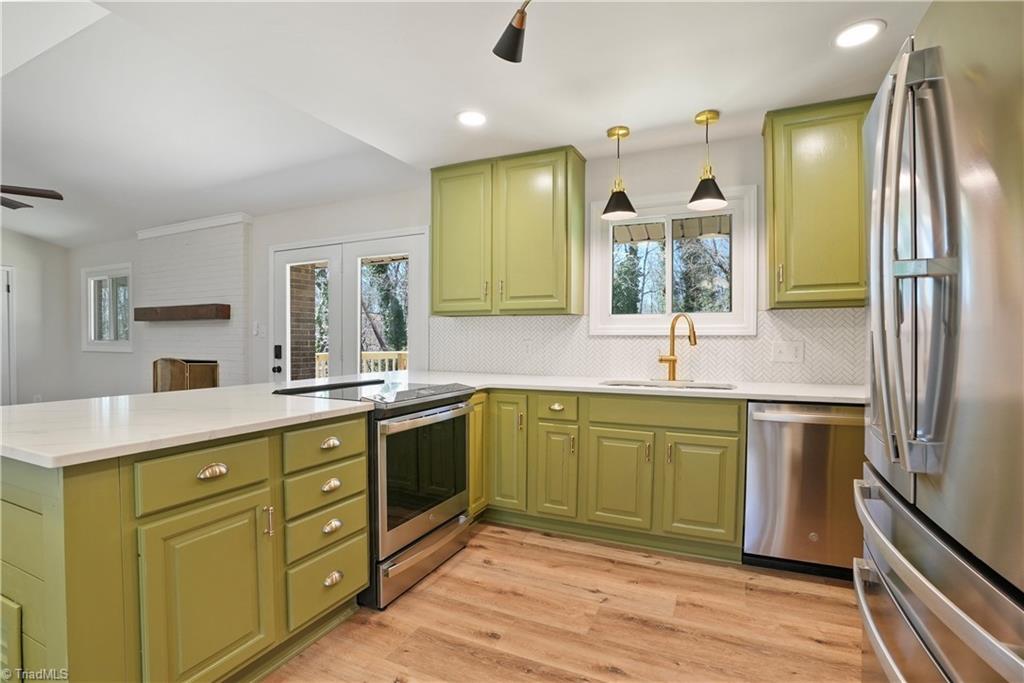 102 Bramble Drive, Jamestown, North Carolina image 13