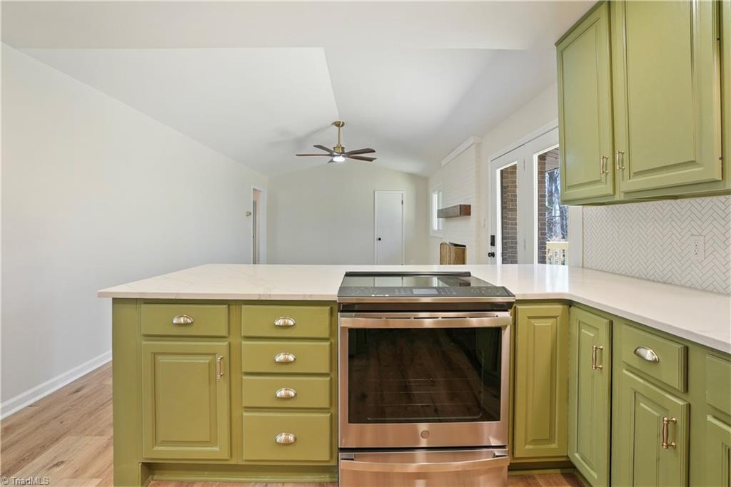 102 Bramble Drive, Jamestown, North Carolina image 16