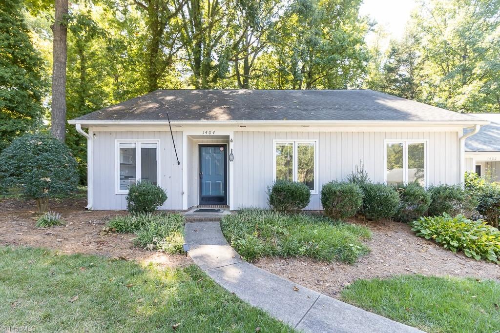 Photo of 1404 Grantland Place, Greensboro, NC 27410 (MLS # 1236135)