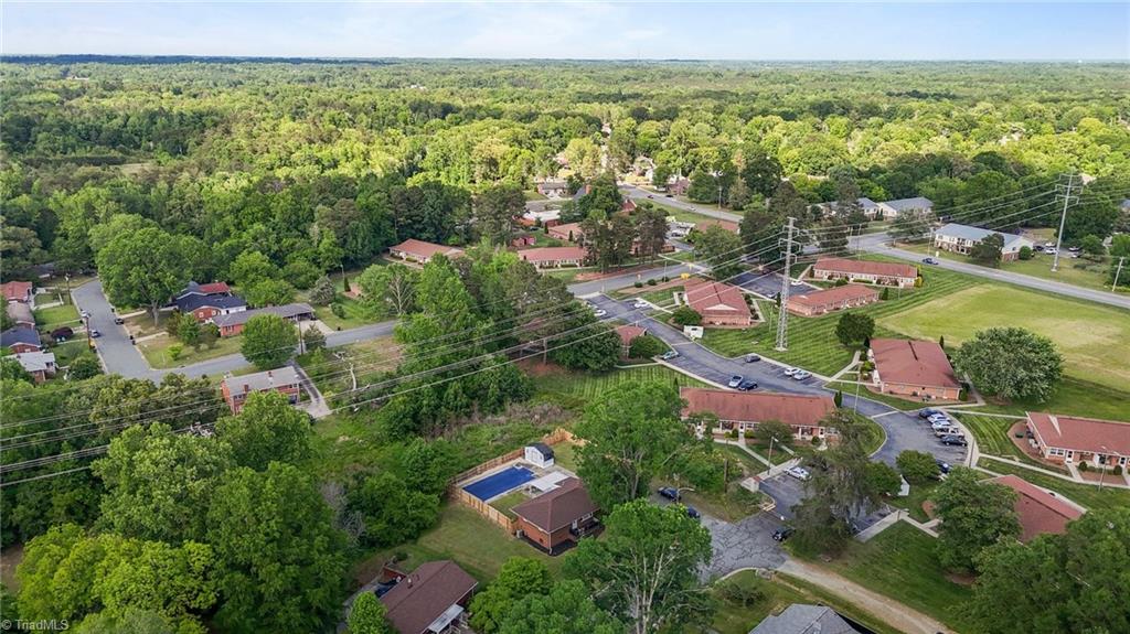 464 Camp Road, Burlington, North Carolina image 37