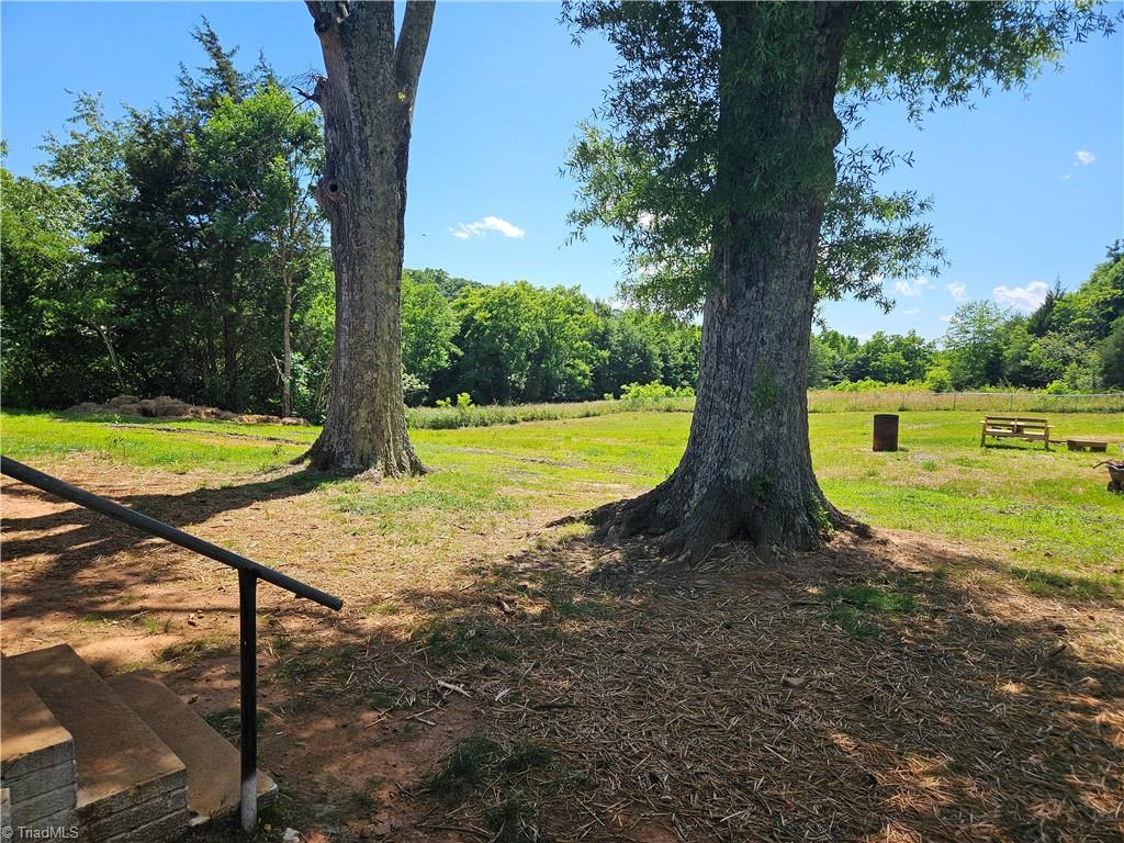 6414 Nc Highway 704, Sandy Ridge, North Carolina image 10
