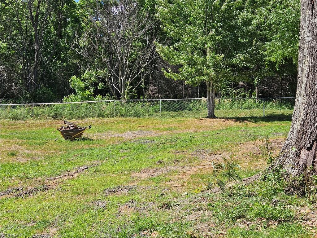 6414 Nc Highway 704, Sandy Ridge, North Carolina image 4