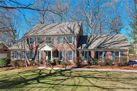 Homes For Sale - 1413 Ashland Drive<br/> Rockingham County, Reidsville, NC 27320