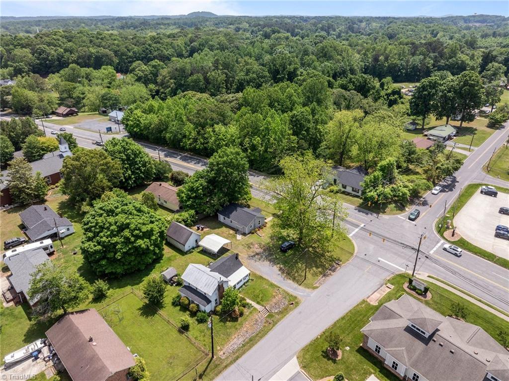 336 Academy Street, Randleman, North Carolina image 27