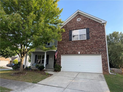Homes For Sale - 3790 Spring Willow Way<br/> Winston-Salem, NC 27107