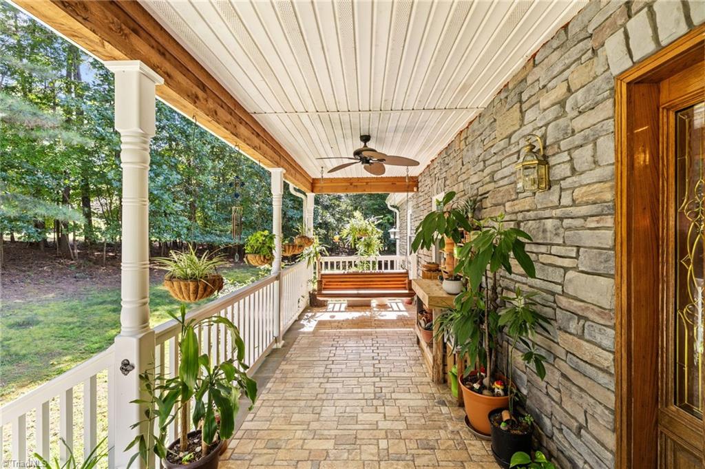 1402 Viewmont Drive, Asheboro, North Carolina image 3