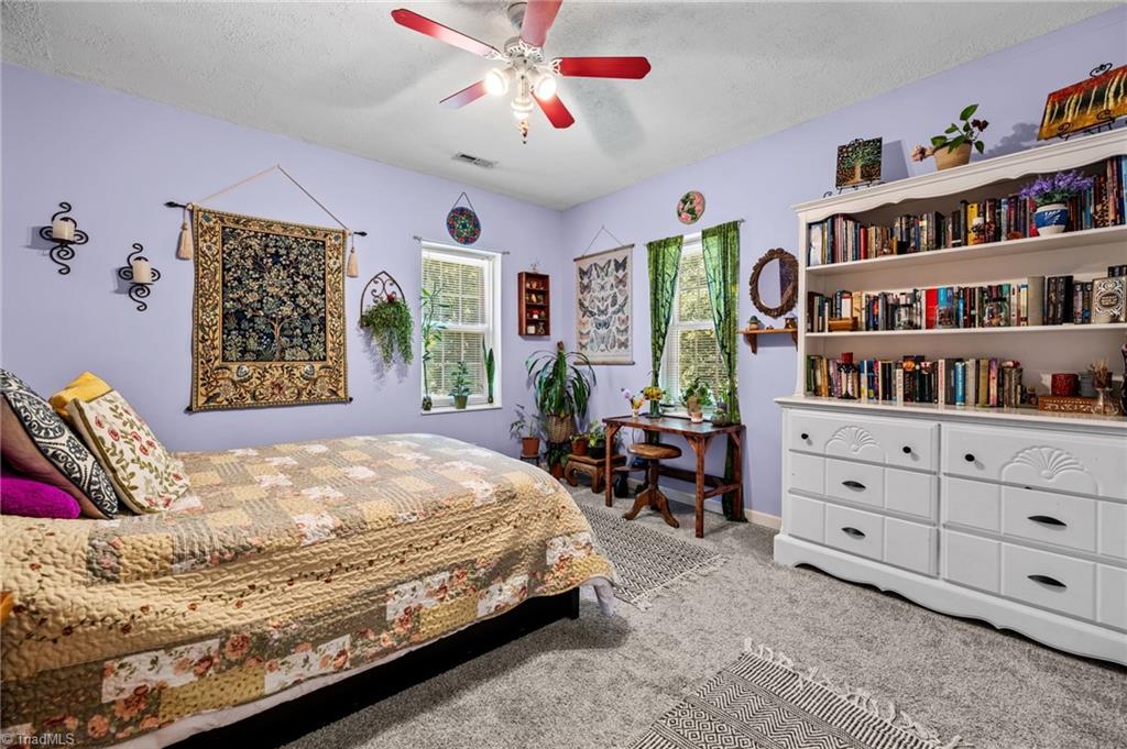 1402 Viewmont Drive, Asheboro, North Carolina image 37