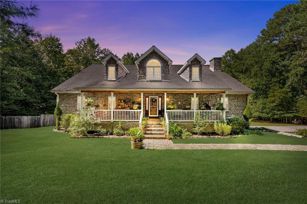 1402 Viewmont Drive, Asheboro, North Carolina image 1