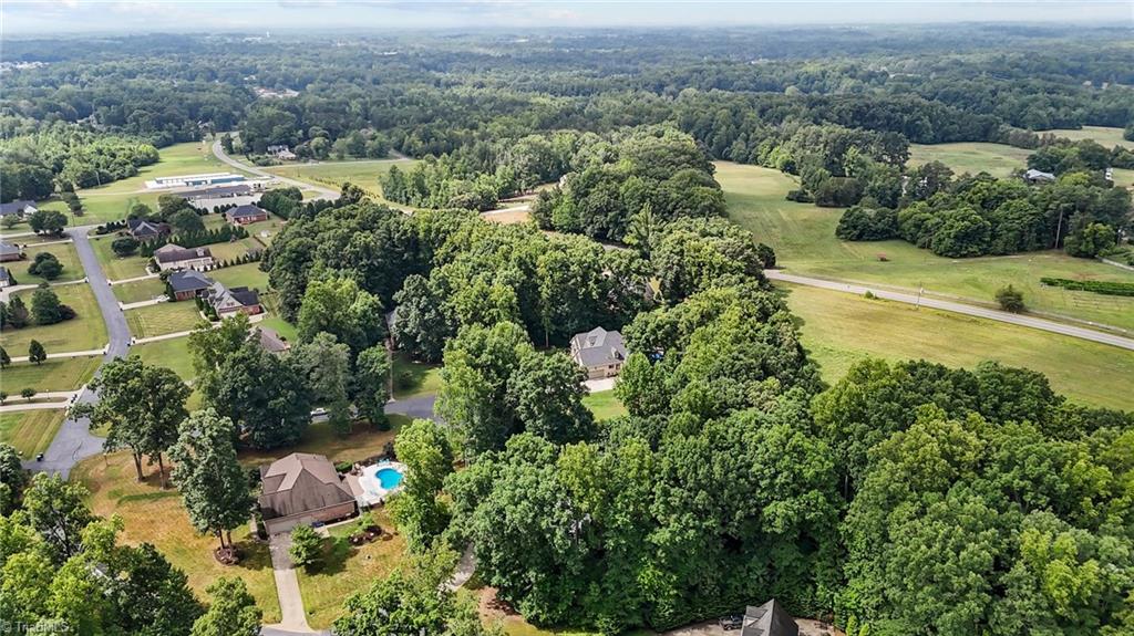 Valleywood Court, Burlington, North Carolina image 9