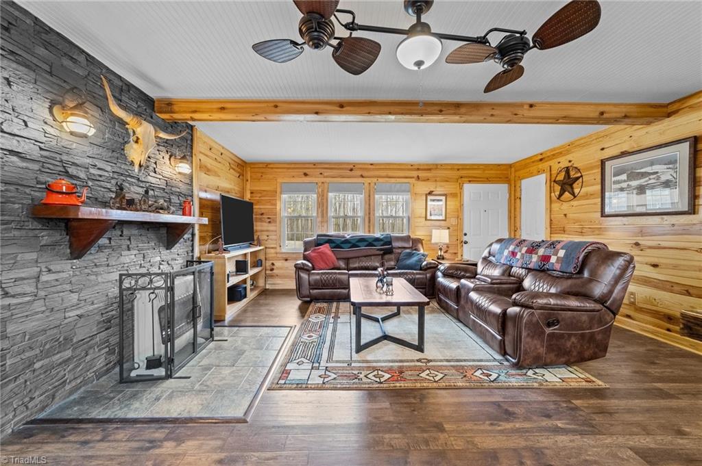 996 Smith Road, Stoneville, North Carolina image 7