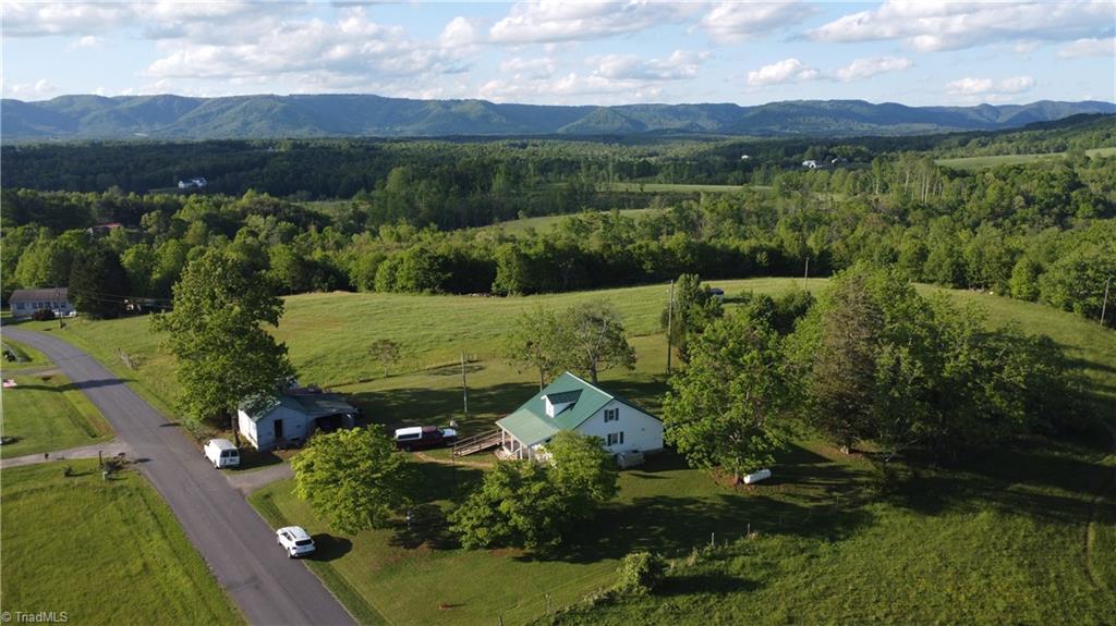 294 Pell Lane, Claudville, Virginia image 4