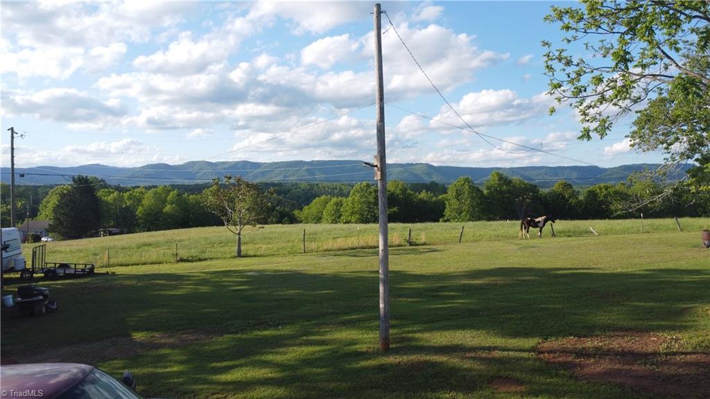 294 Pell Lane, Claudville, Virginia image 7