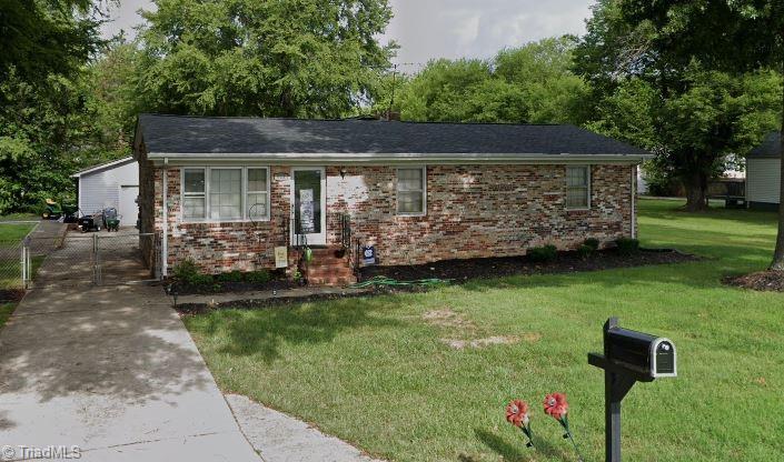 Photo 1 of 19 of 613 Cedar Street house