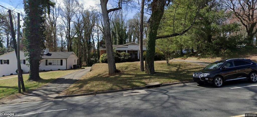 Photo of 3268 Robinhood Road, Winston-Salem, NC 27106 (MLS # 1230509)