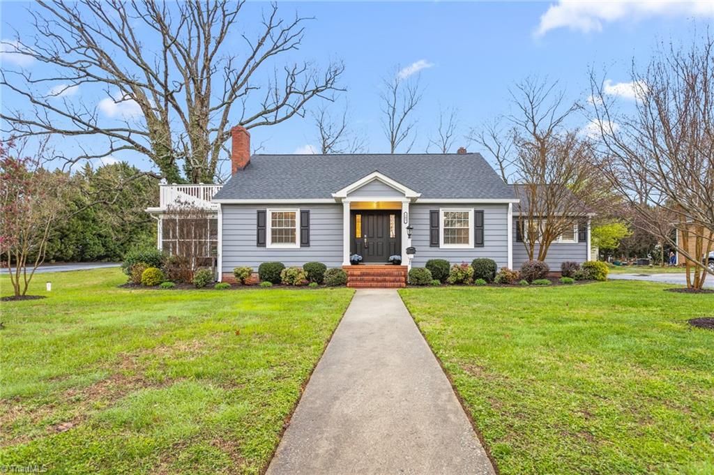 Photo of 203 S Fifth Street, Mebane, NC 27302 (MLS # 1211582)