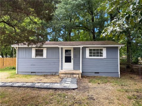 Photo of 305 Woodbury Street, High Point, NC 27260 (MLS # 1222493)