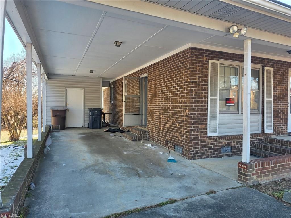 Photo of 315 Gillespie Street, Greensboro, NC 27401 (MLS # 1211683)