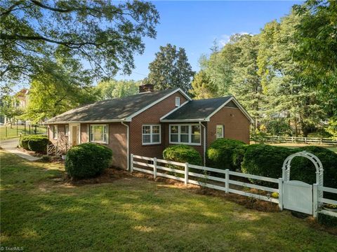 Homes For Sale - 502 W Hunter Street<br/> Rockingham County, Madison, NC 27025