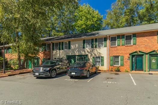 Photo of 5907 King Charles Court, Winston-Salem, NC 27012 (MLS # 1237072)