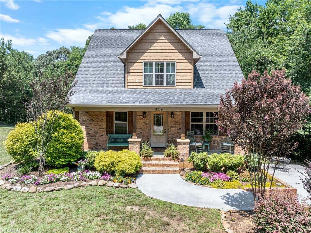 Photo of 319 Ebert Farm Road, Lexington, NC 27295 (MLS # 1225931)