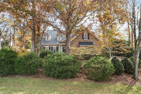 1905 Curraghmore Road Clemmons NC 27012