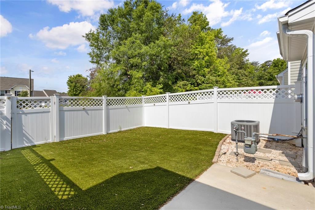 Photo 19 of 22 of 103 Tilleys Grove Drive townhome