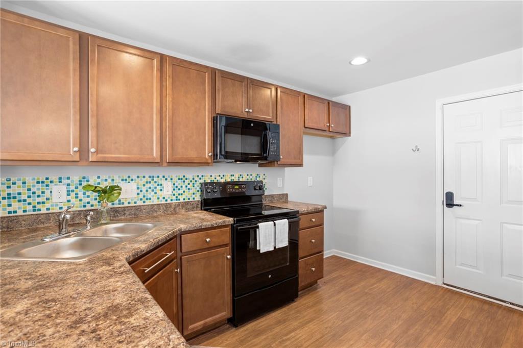 Photo 6 of 22 of 103 Tilleys Grove Drive townhome