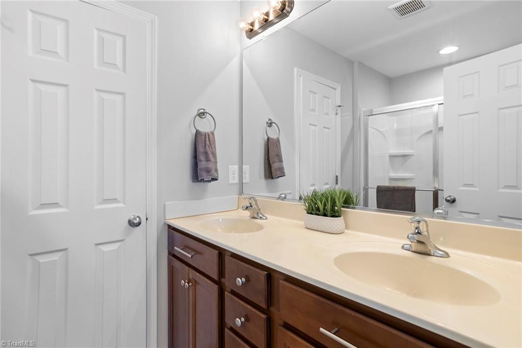 Photo 14 of 22 of 103 Tilleys Grove Drive townhome