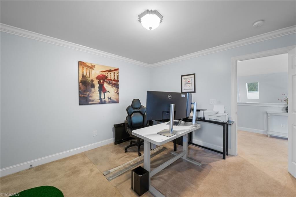 Winston-Salem, North Carolina 27106, United States, 5 Bedrooms Bedrooms, ,5 BathroomsBathrooms,Residential,Pending,85555