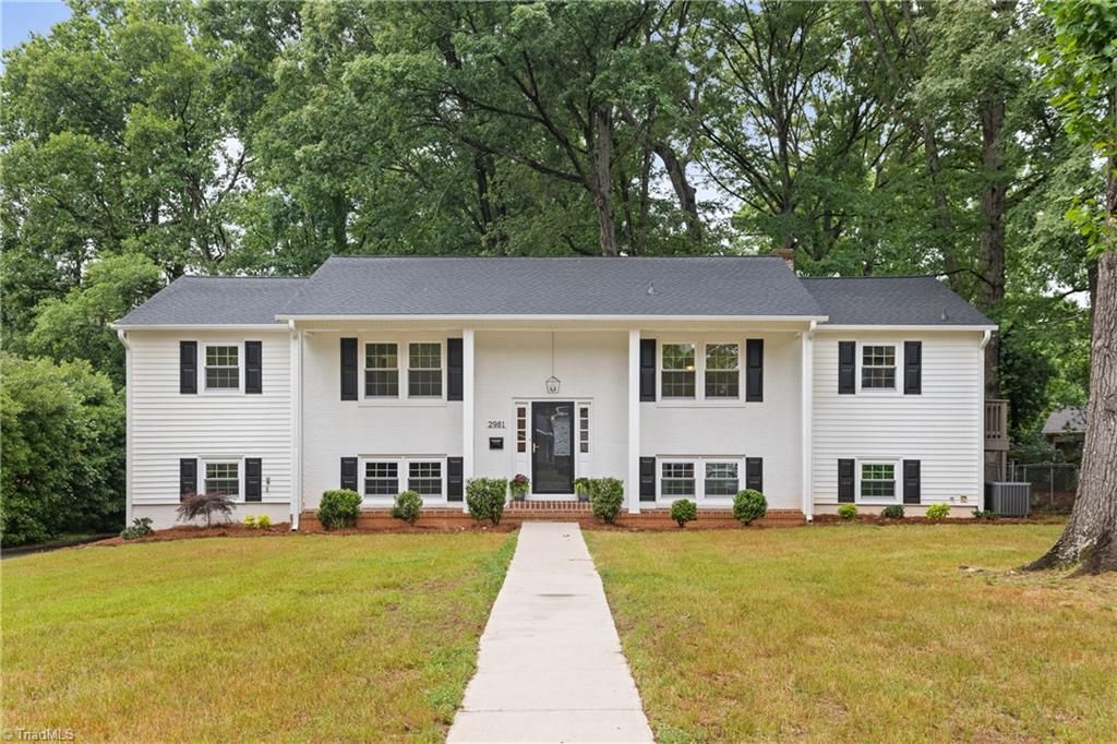 Photo of 2981 Saint Claire Road, Winston-Salem, NC 27106 (MLS # 1222533)