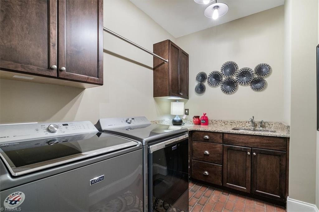 7296 Henson Forest Drive, Summerfield, North Carolina image 31