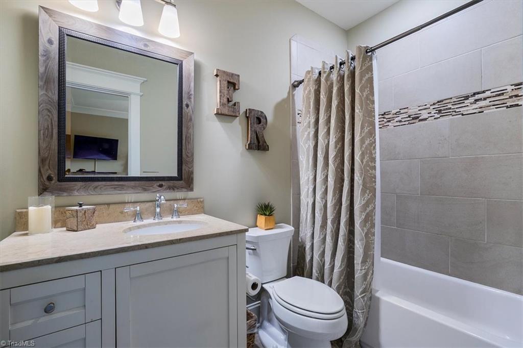7296 Henson Forest Drive, Summerfield, North Carolina image 39