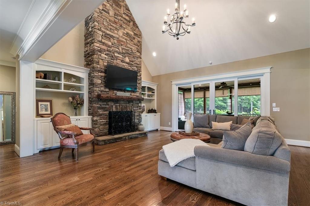 7296 Henson Forest Drive, Summerfield, North Carolina image 9