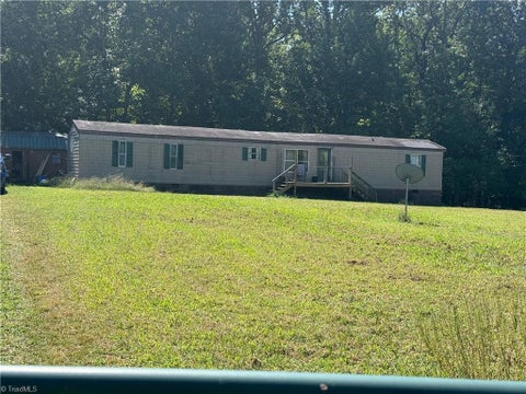 Photo of 333 Speedy Lane, Lexington, NC 27292 (MLS # 1236441)