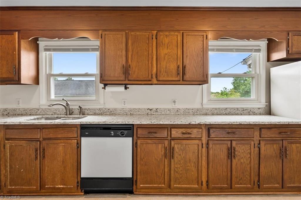 4814 Greenbrook Drive, Browns Summit, North Carolina image 11